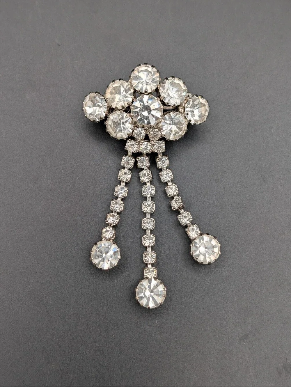 Vintage Mid Century Rhinestone Dangle Brooch Silver Tone Chandelier Pin 2.75